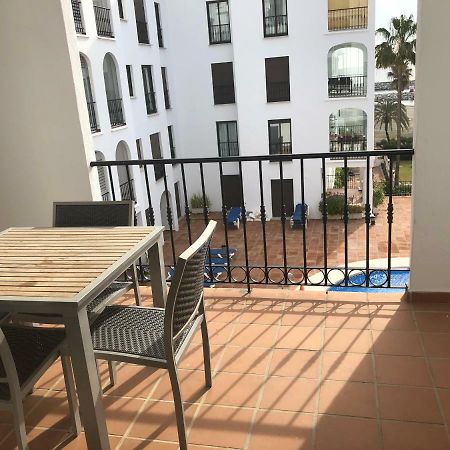 Apartmán Puerto De La Duquesa Sea View Manilva Exteriér fotografie
