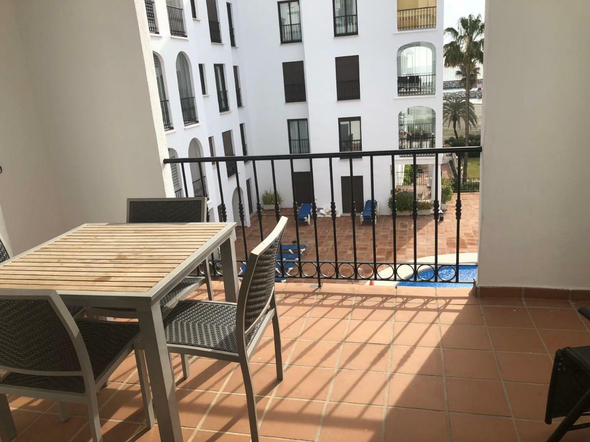 Apartmán Puerto De La Duquesa Sea View Manilva Exteriér fotografie